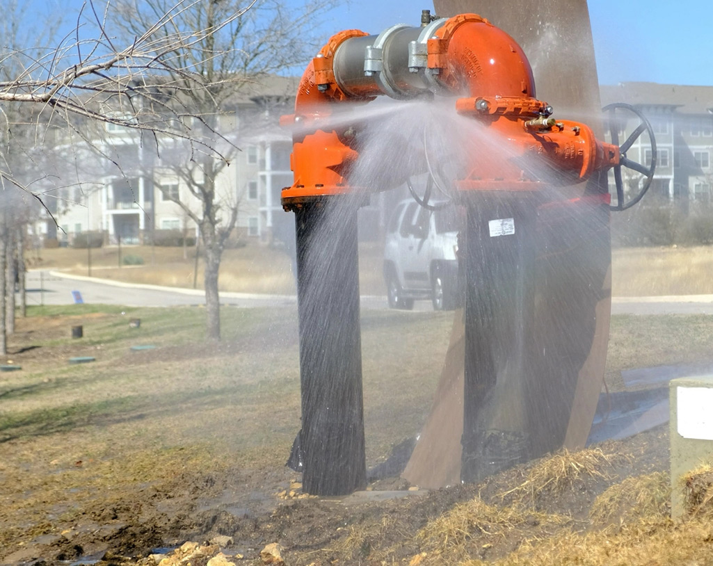 Commercial plumbing services emergency 1