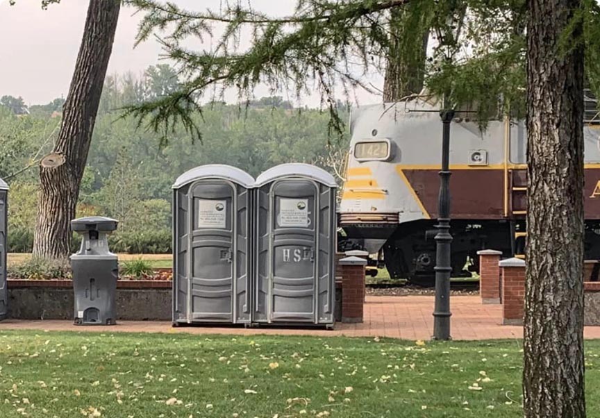 Portable toilet rentals thumbnail