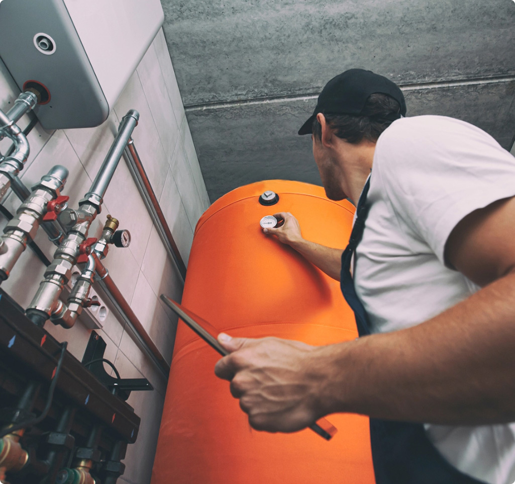 Man plumbing inspection 1