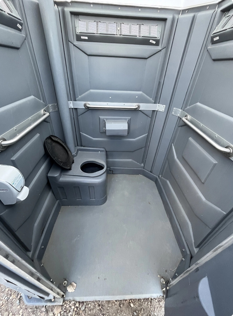 Wheelchair accessible toilets thumbnail 1