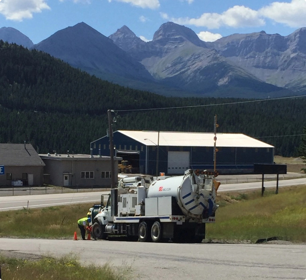 Vacume truck on road side